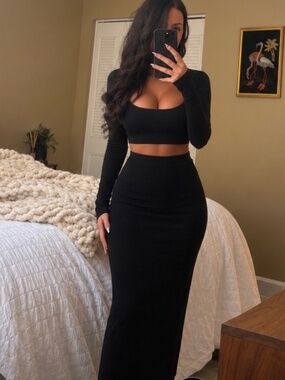 Reformation two piece black midi set XS